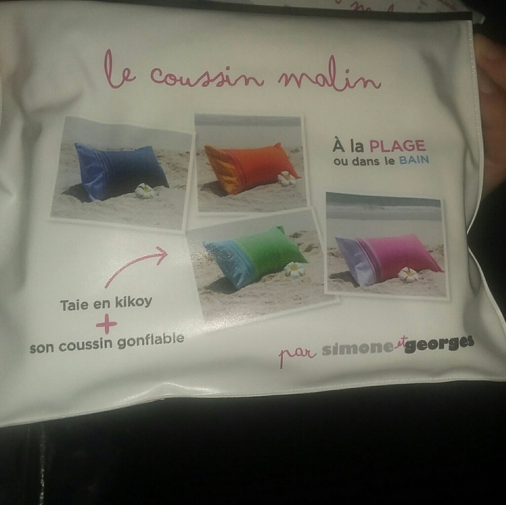 COPY - Inflatable Beach Cushions